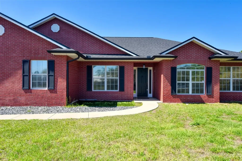 1970 Blackfoot Trail St Cloud FL 34771