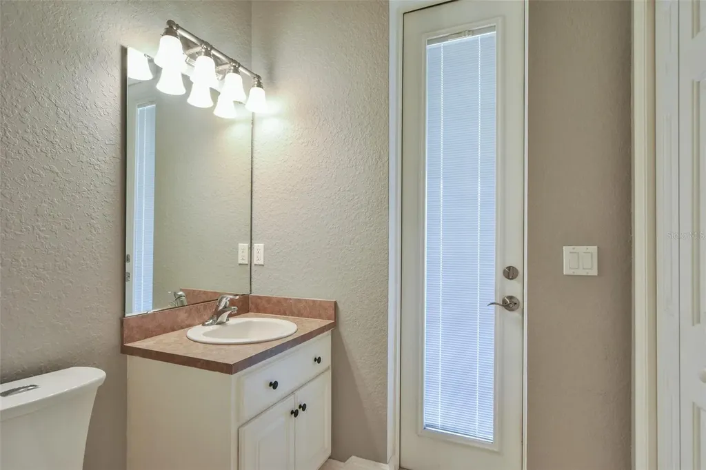 1970 Blackfoot Trail St Cloud FL 34771