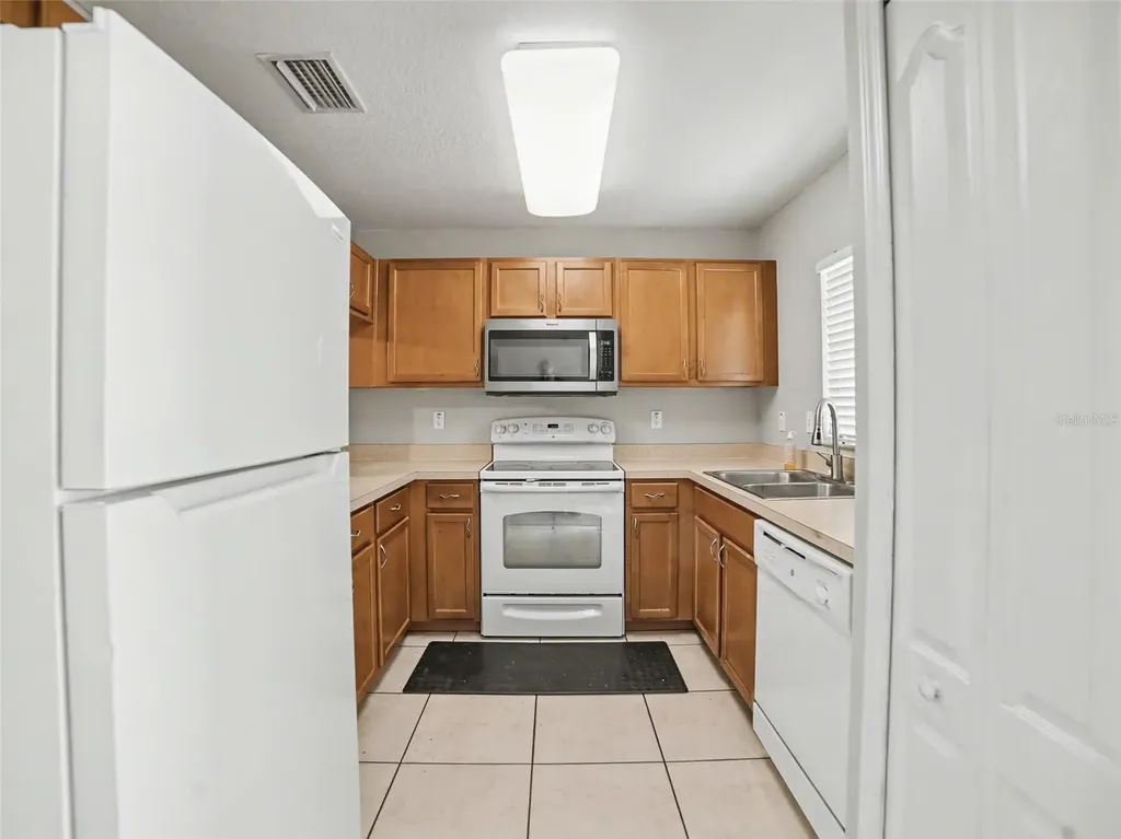 12958 Trade Port Place Riverview FL 33579