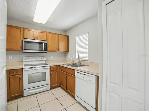 12958 Trade Port Place Riverview FL 33579