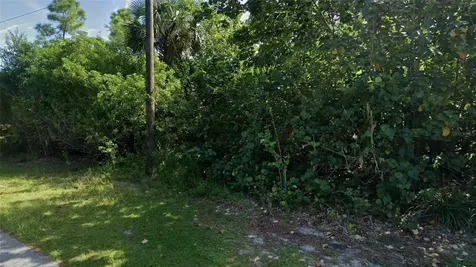 1667 Red Bud Circle NW Palm Bay FL 32907
