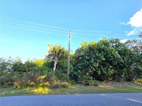 1667 Red Bud Circle NW Palm Bay FL 32907