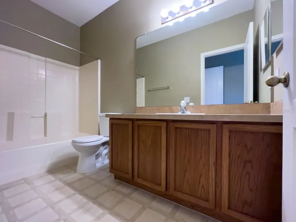 5874 Fishhawk Ridge Drive Lithia FL 33547