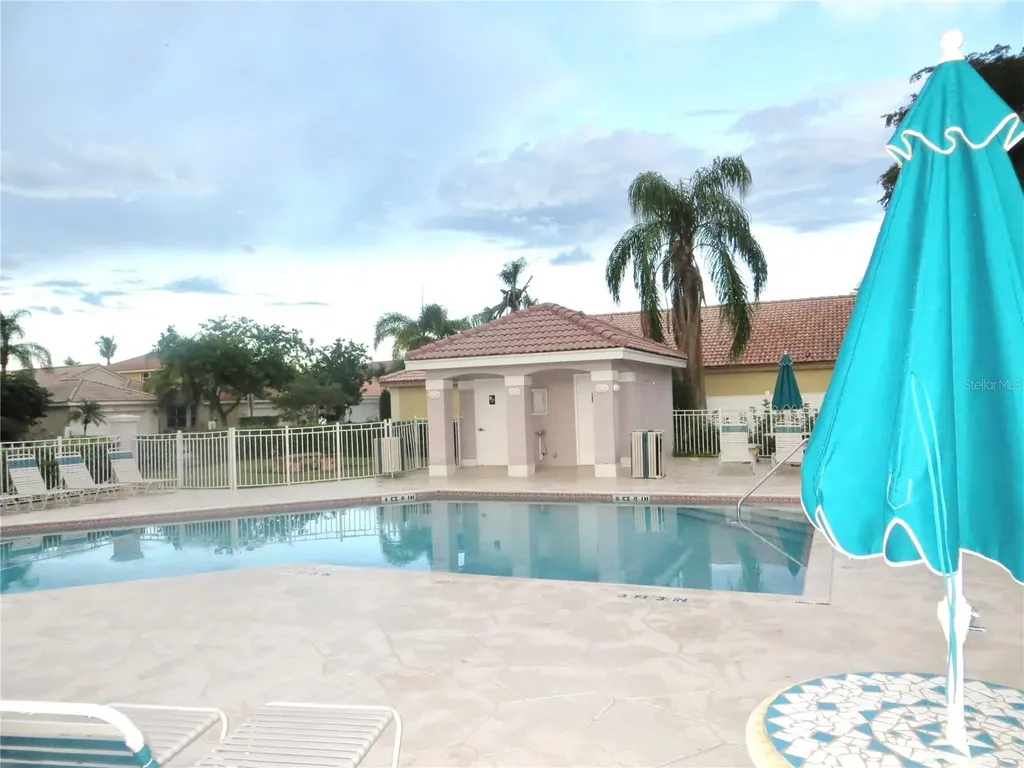 510 SW 181st Way Pembroke Pines FL 33029