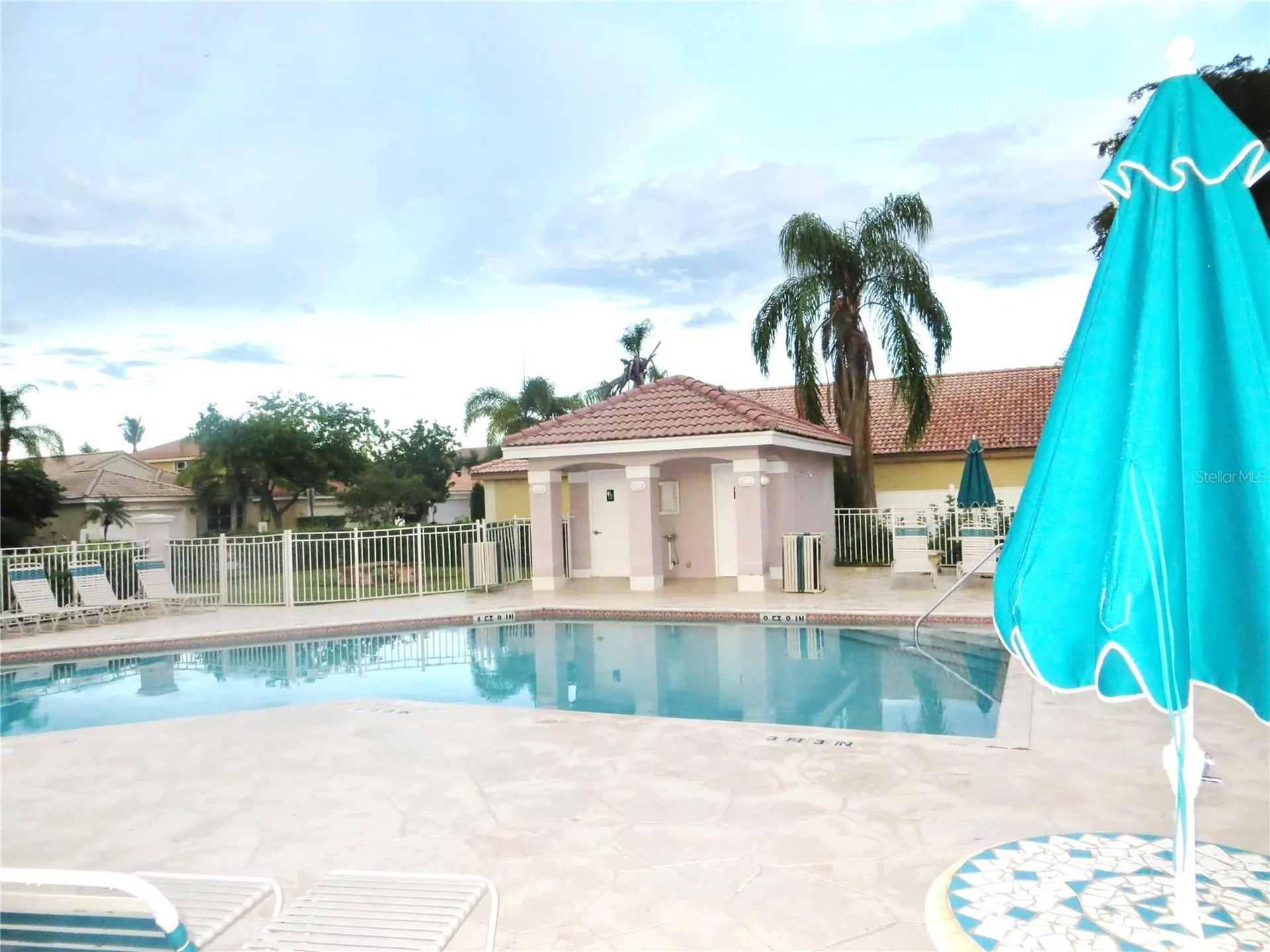 510 SW 181st Way Pembroke Pines FL 33029
