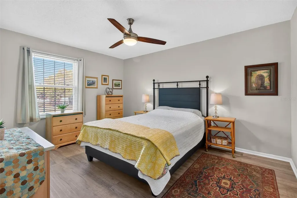 3824 37th Street S St Petersburg FL 33711
