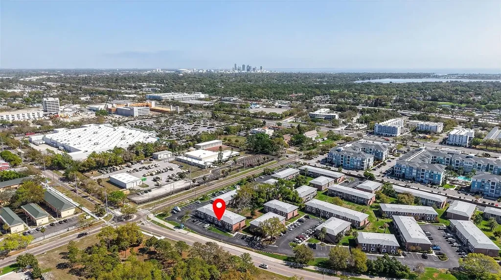 3824 37th Street S St Petersburg FL 33711