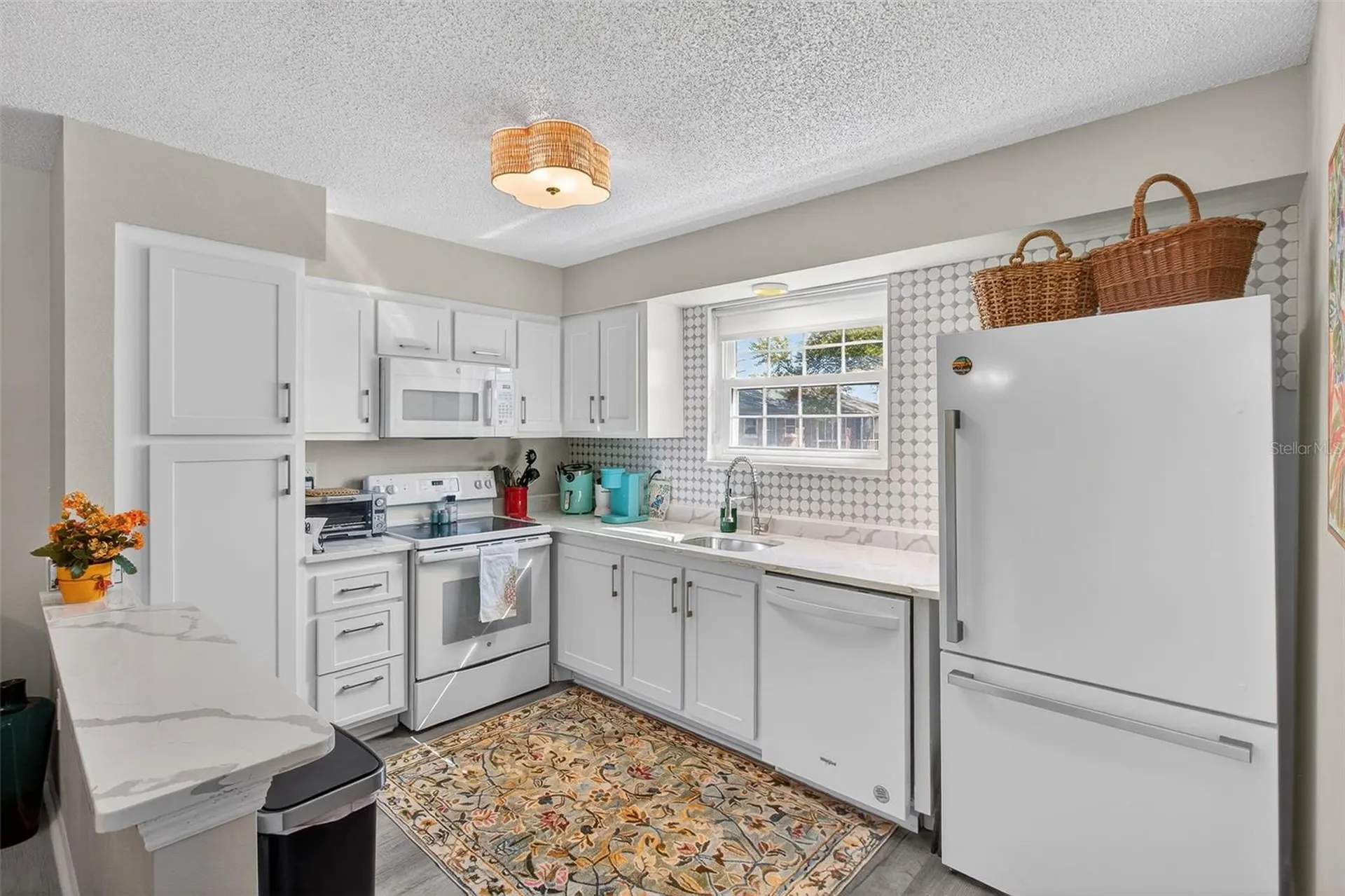 3824 37th Street S St Petersburg FL 33711