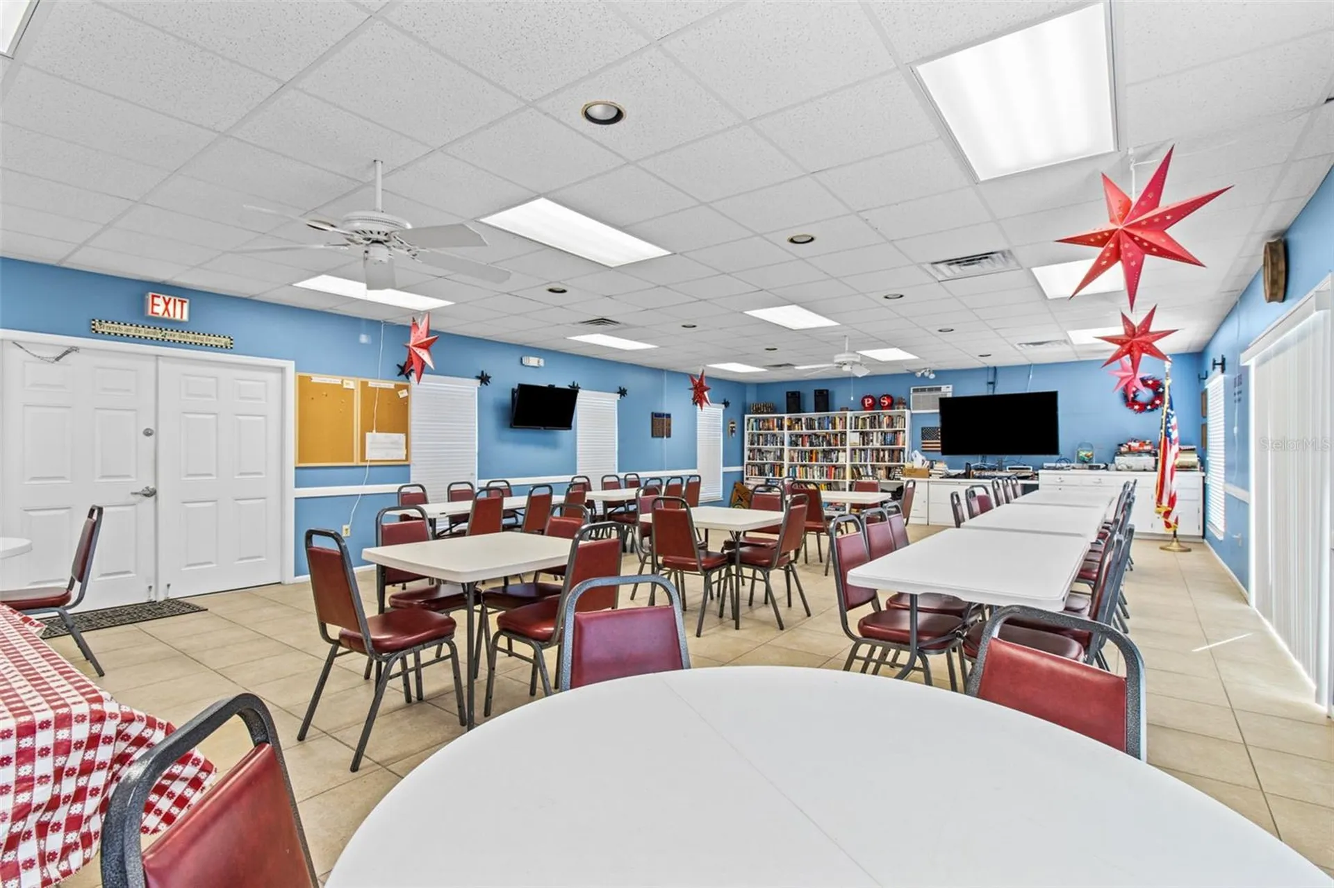 3824 37th Street S St Petersburg FL 33711