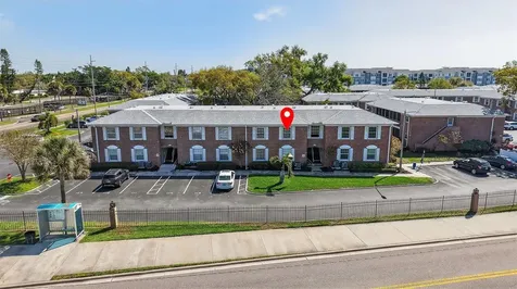3824 37th Street S St Petersburg FL 33711