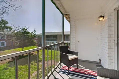 3824 37th Street S St Petersburg FL 33711