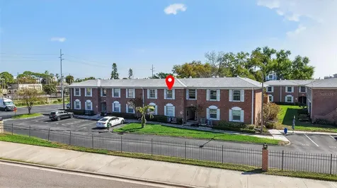 3824 37th Street S St Petersburg FL 33711