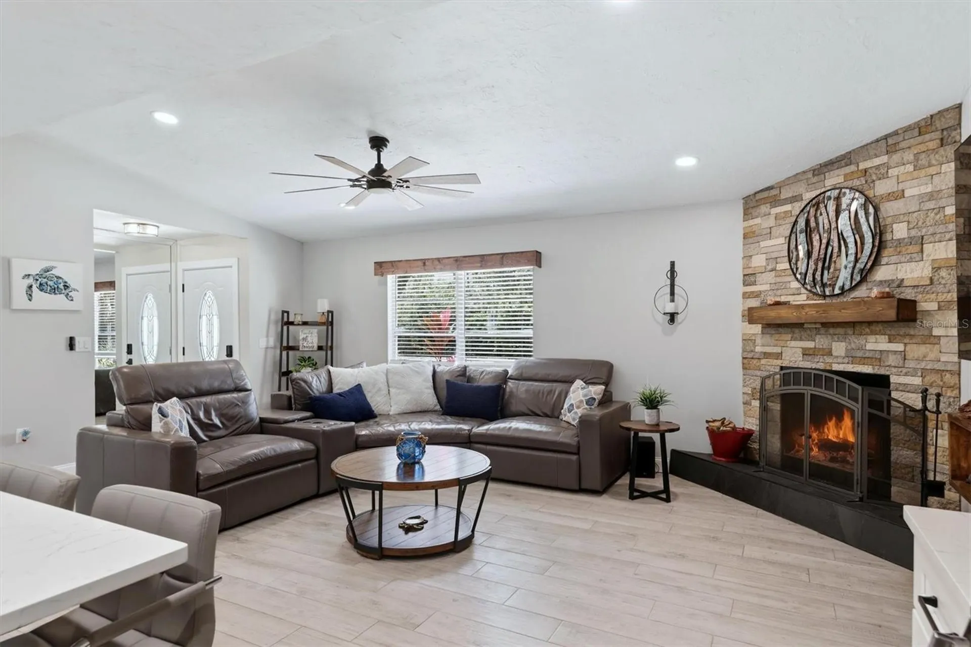 1417 70th Street Court E Bradenton FL 34208