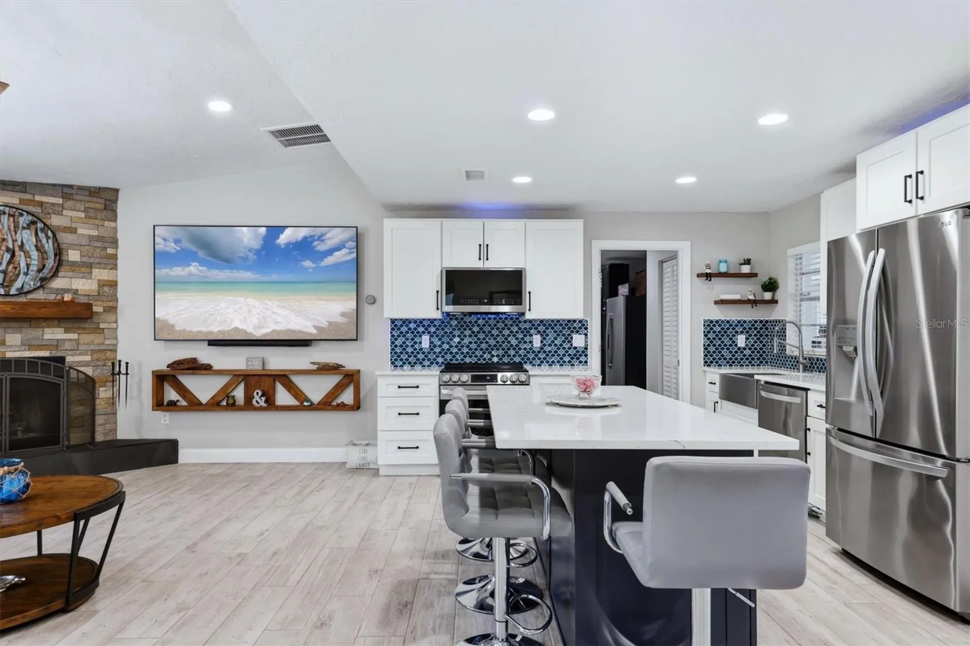 1417 70th Street Court E Bradenton FL 34208