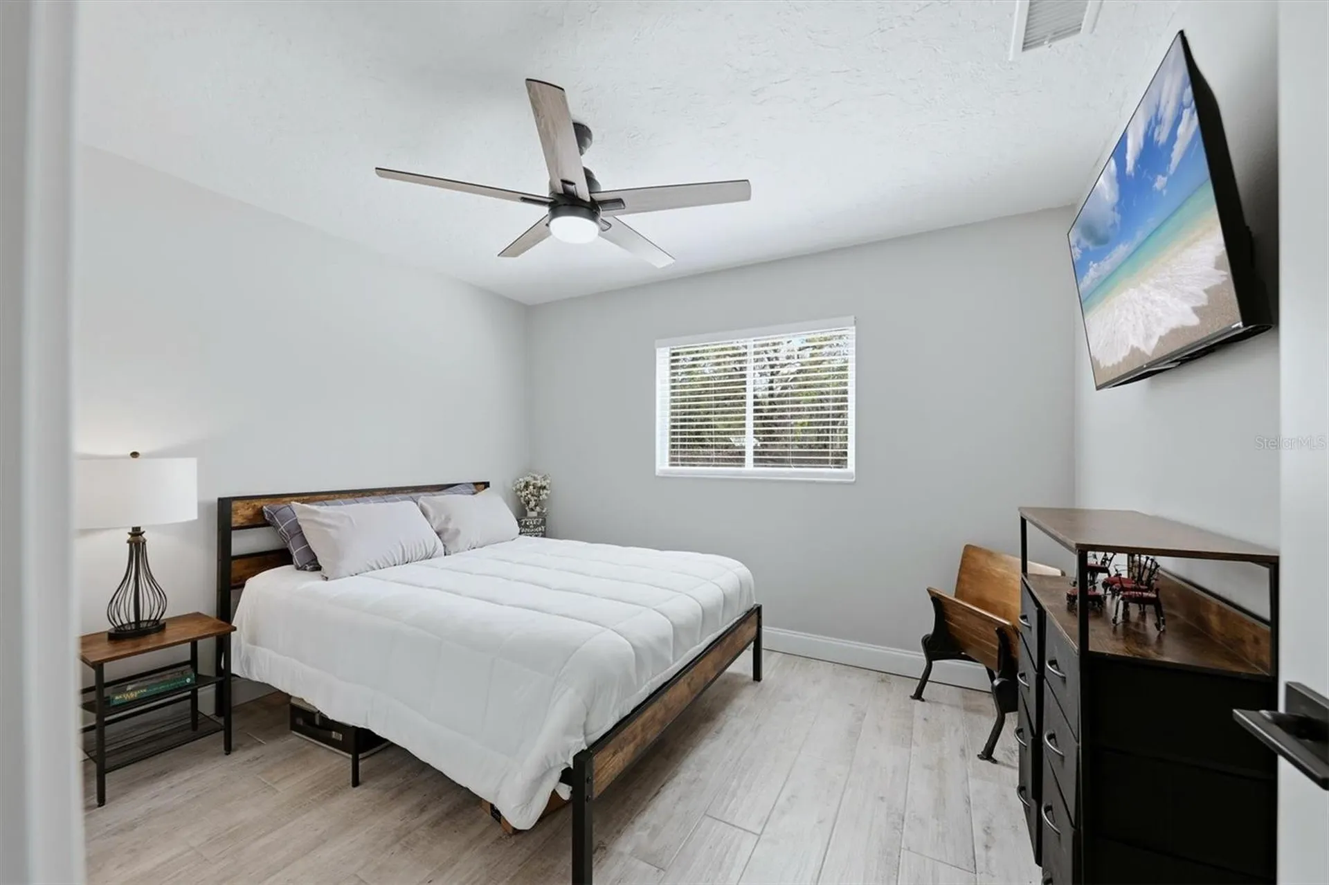 1417 70th Street Court E Bradenton FL 34208