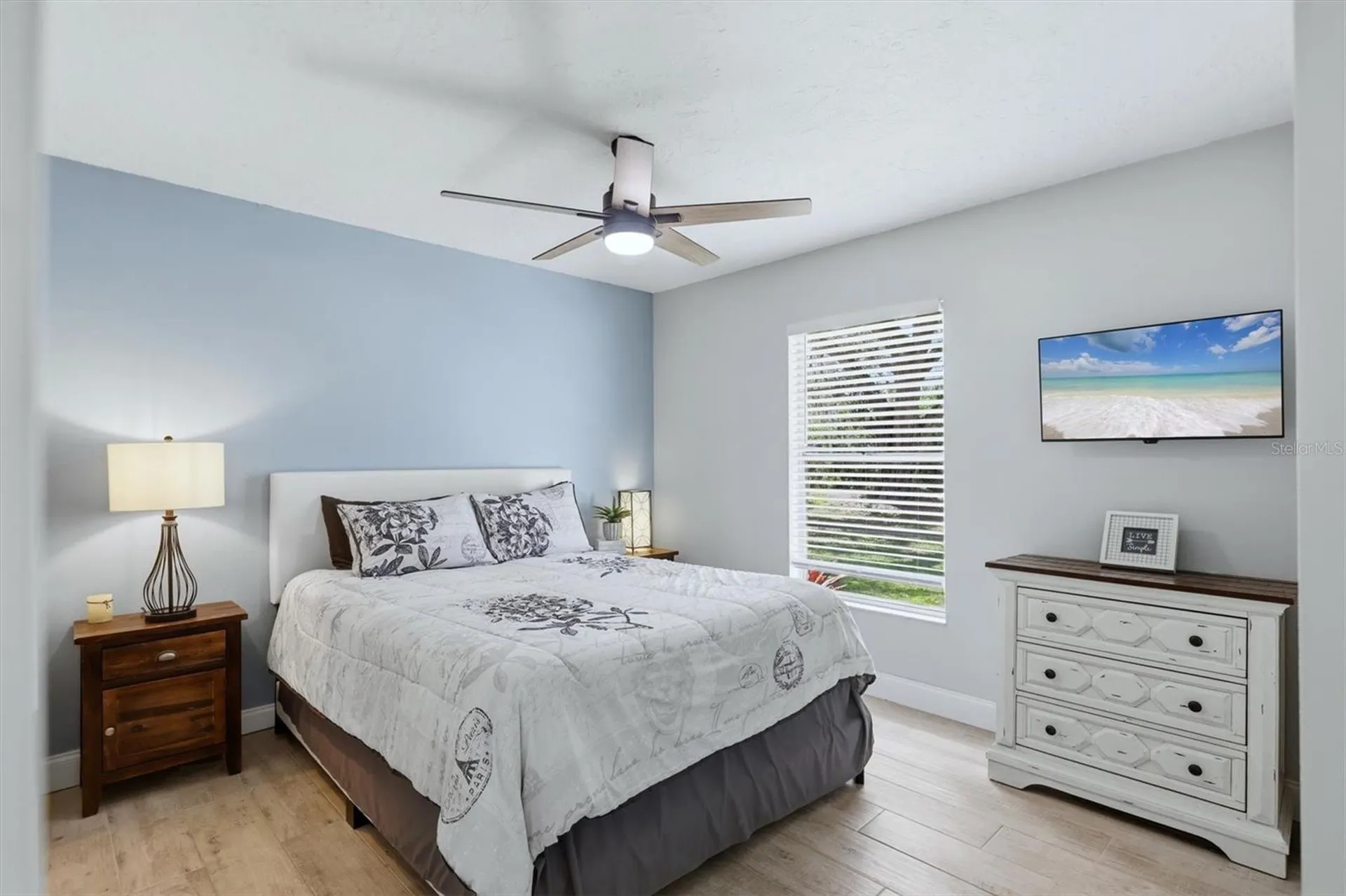 1417 70th Street Court E Bradenton FL 34208
