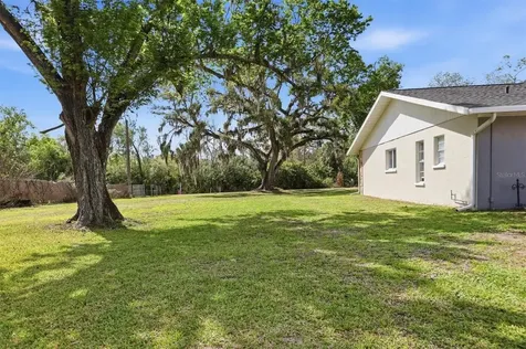 1417 70th Street Court E Bradenton FL 34208