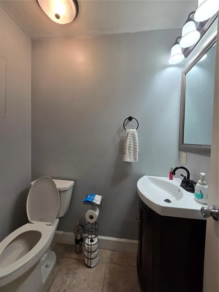 2115 NE 38th Avenue Ocala FL 34470