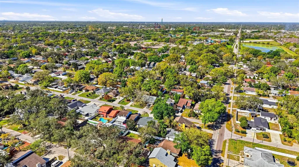 10217 N Pawnee Avenue Tampa FL 33617