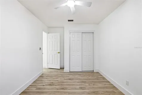 10217 N Pawnee Avenue Tampa FL 33617