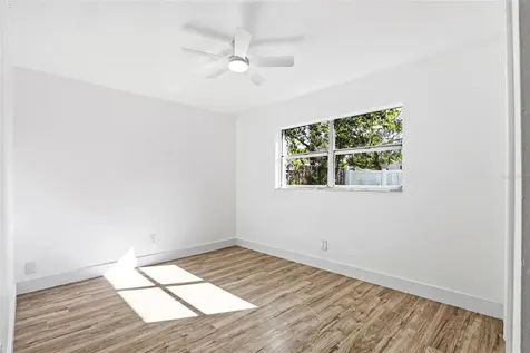10217 N Pawnee Avenue Tampa FL 33617