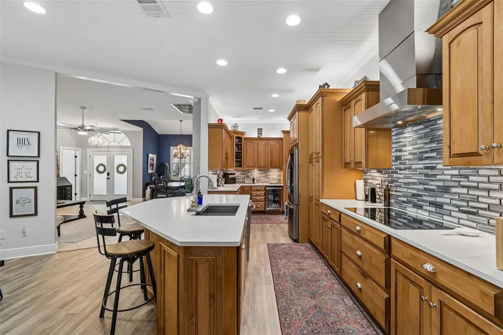 1709 La Forest Avenue Safety Harbor FL 34695