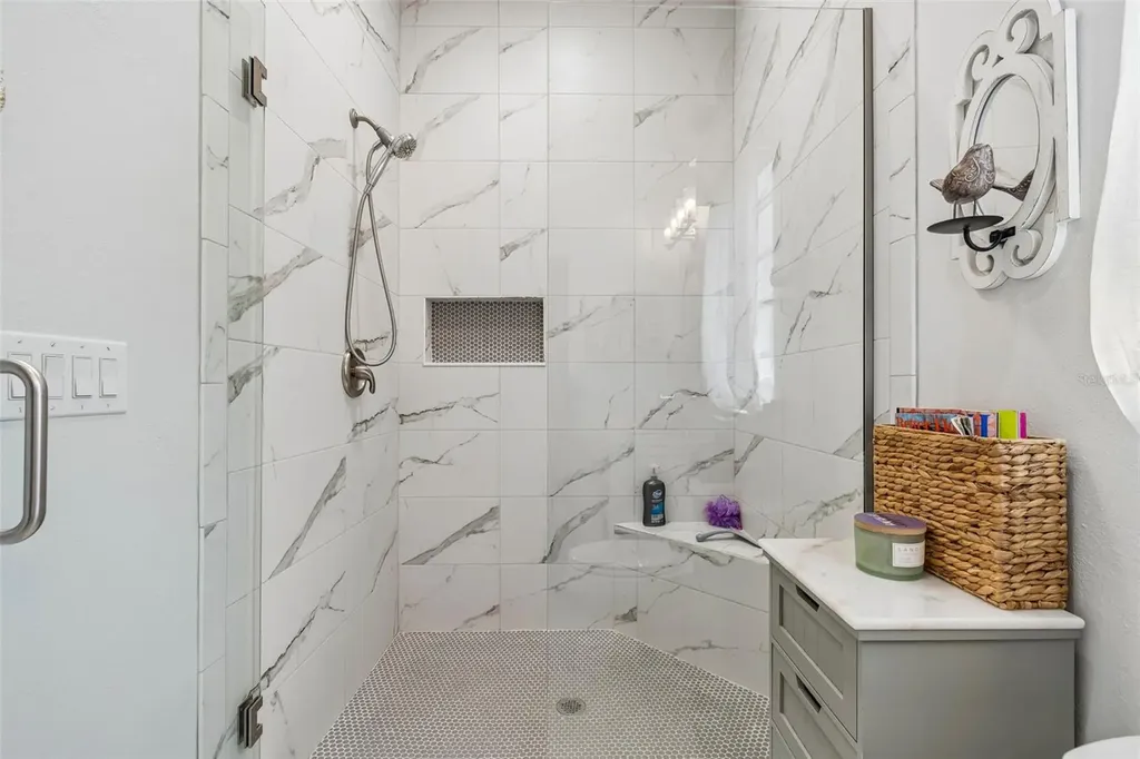 1709 La Forest Avenue Safety Harbor FL 34695