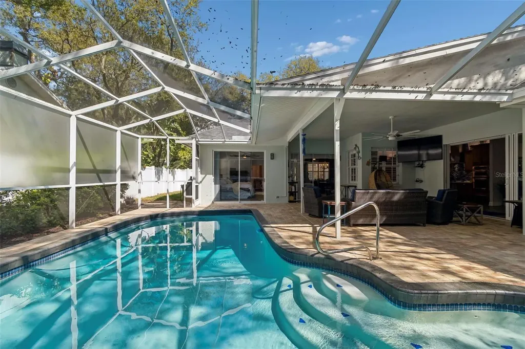 1709 La Forest Avenue Safety Harbor FL 34695
