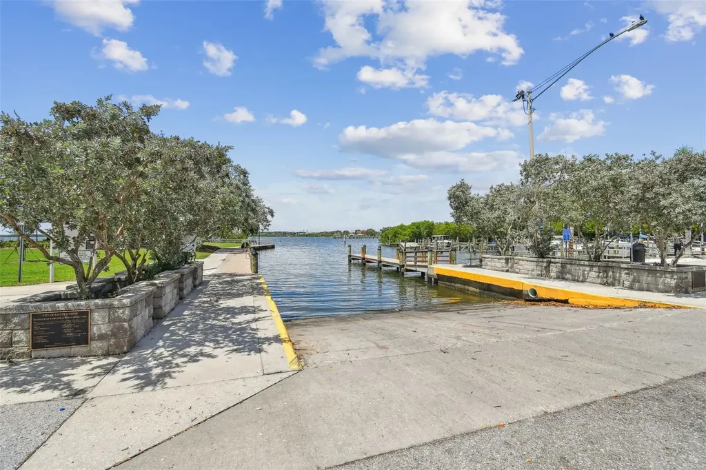 1709 La Forest Avenue Safety Harbor FL 34695