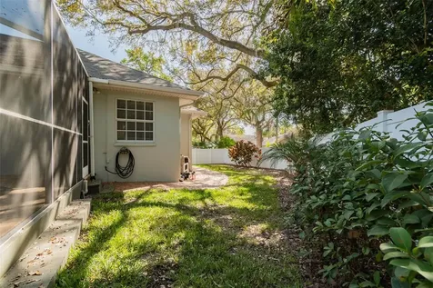 1709 La Forest Avenue Safety Harbor FL 34695