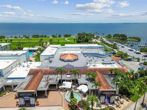 1709 La Forest Avenue Safety Harbor FL 34695