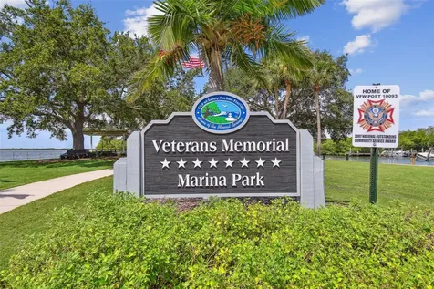 1709 La Forest Avenue Safety Harbor FL 34695