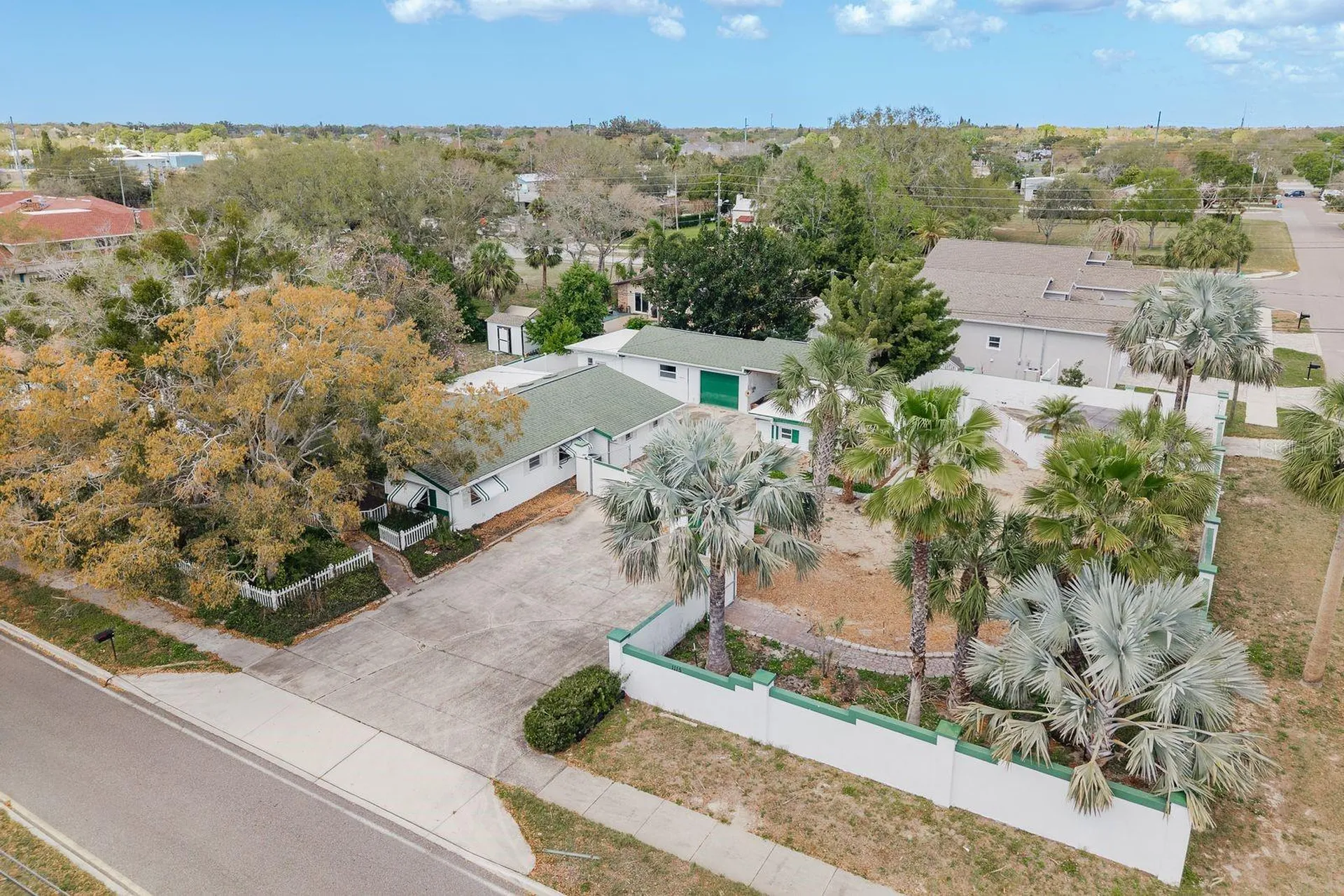 1115 Pennsylvania Avenue Palm Harbor FL 34683