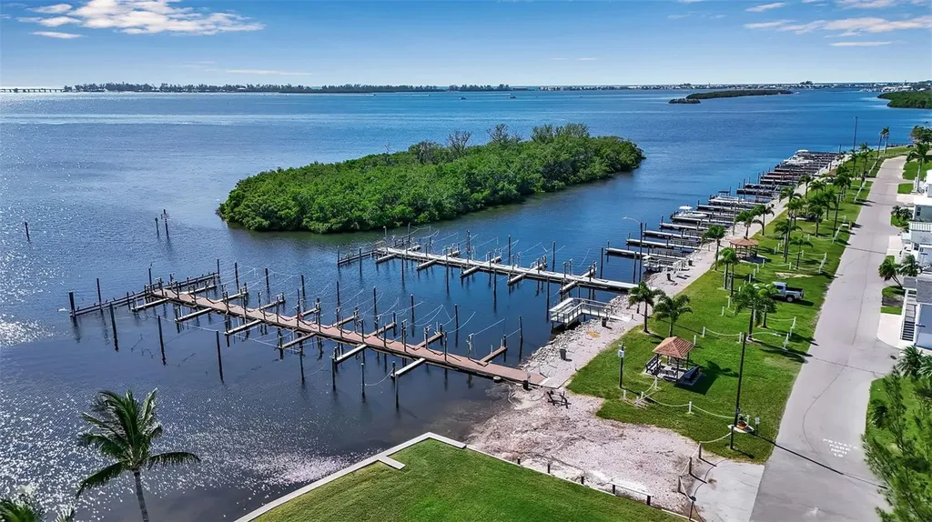 10315 Cortez Road W Bradenton FL 34210