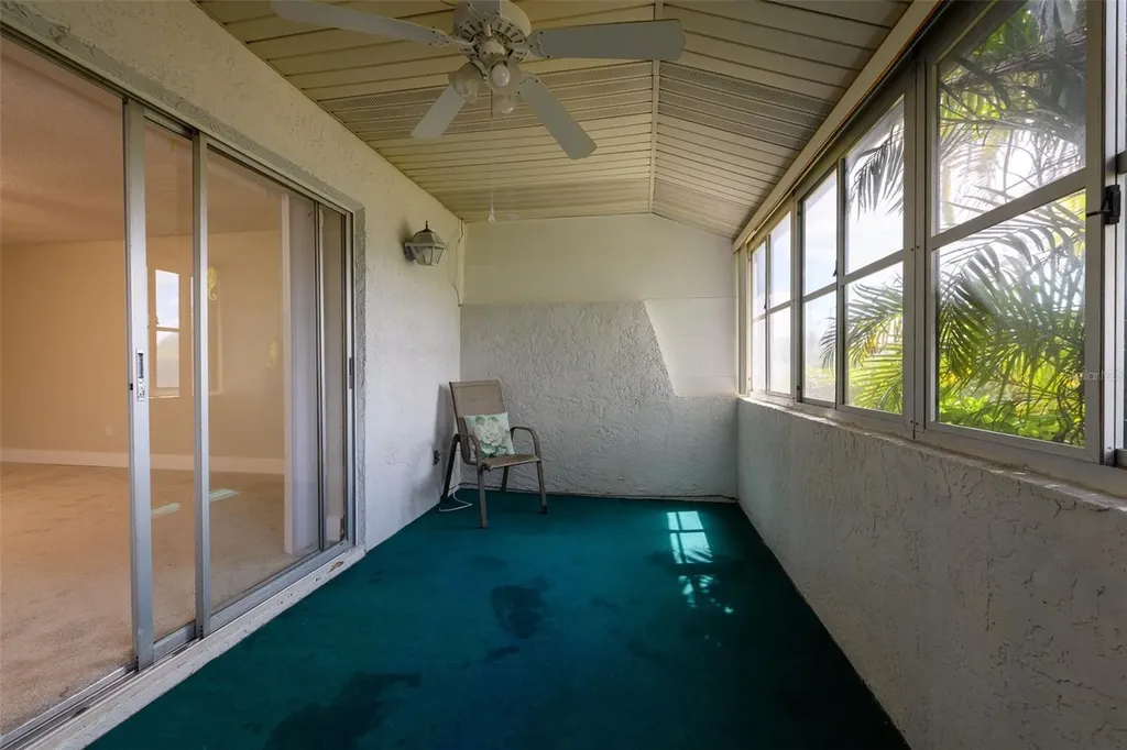 1215 16th Circle SE Largo FL 33771