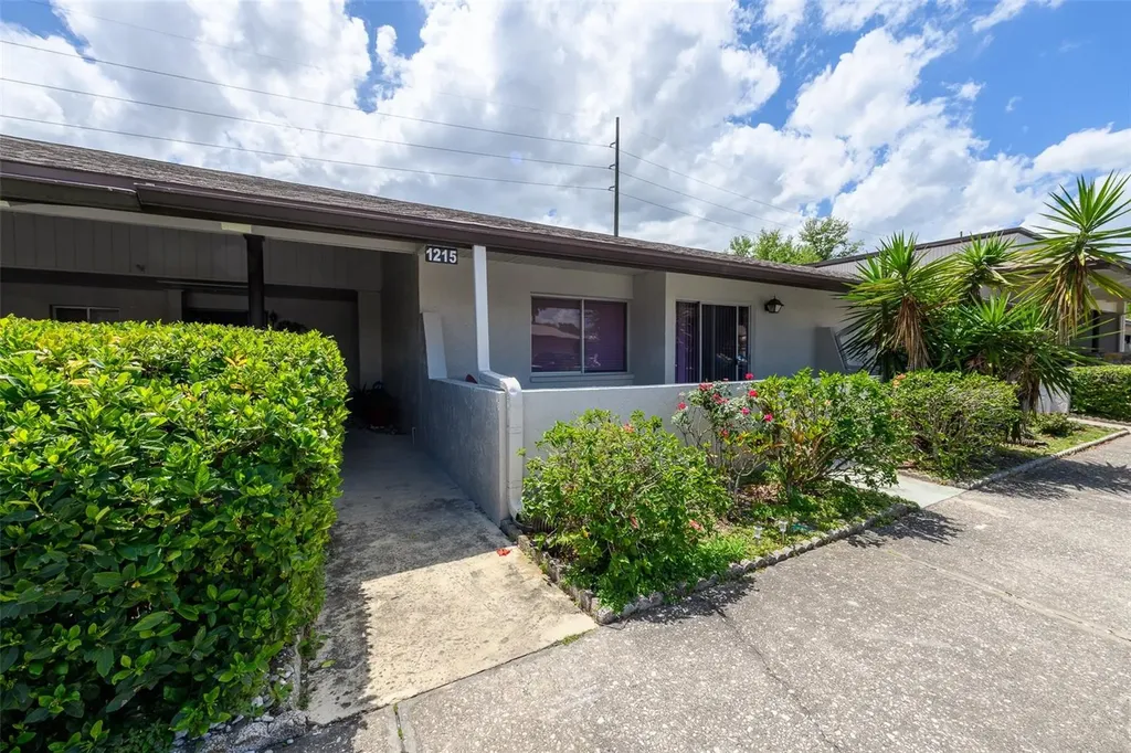 1215 16th Circle SE Largo FL 33771