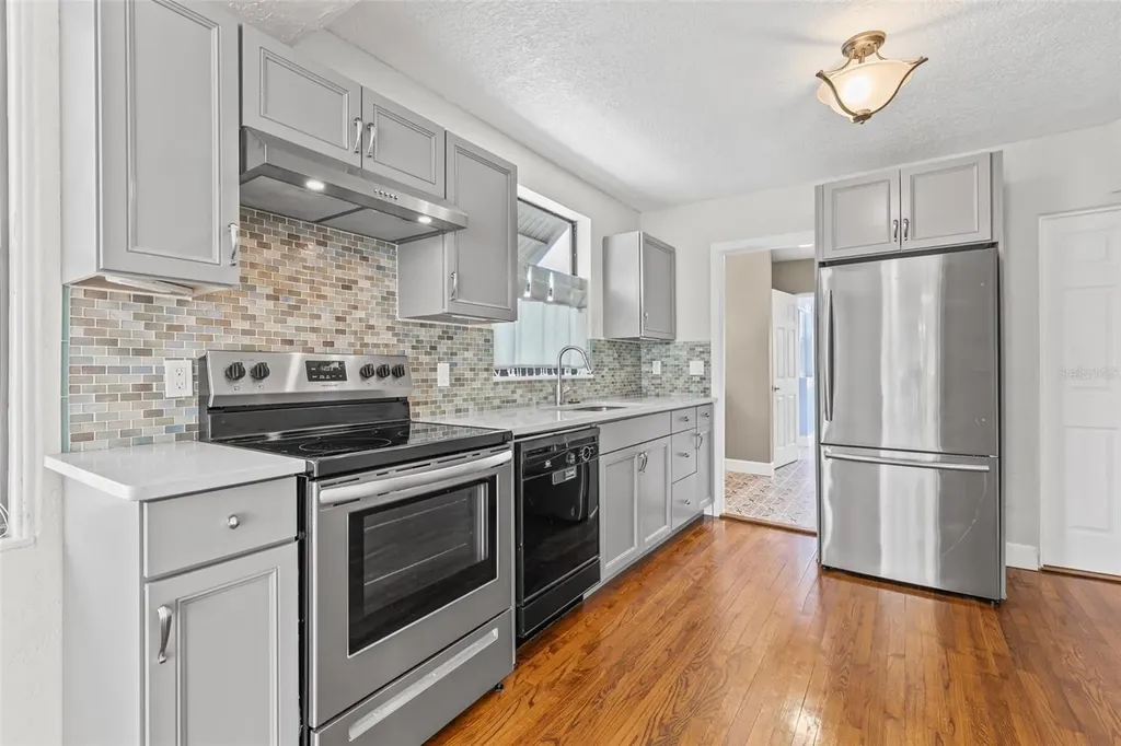 517 Revilo Boulevard Daytona Beach FL 32118
