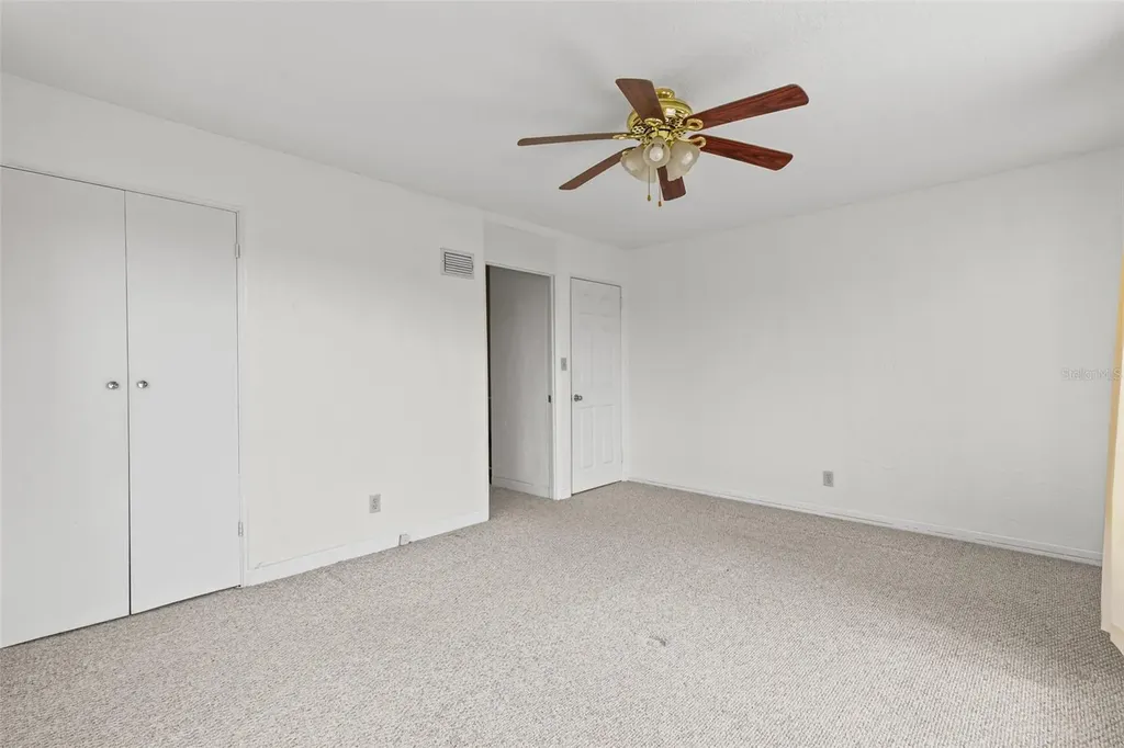 517 Revilo Boulevard Daytona Beach FL 32118