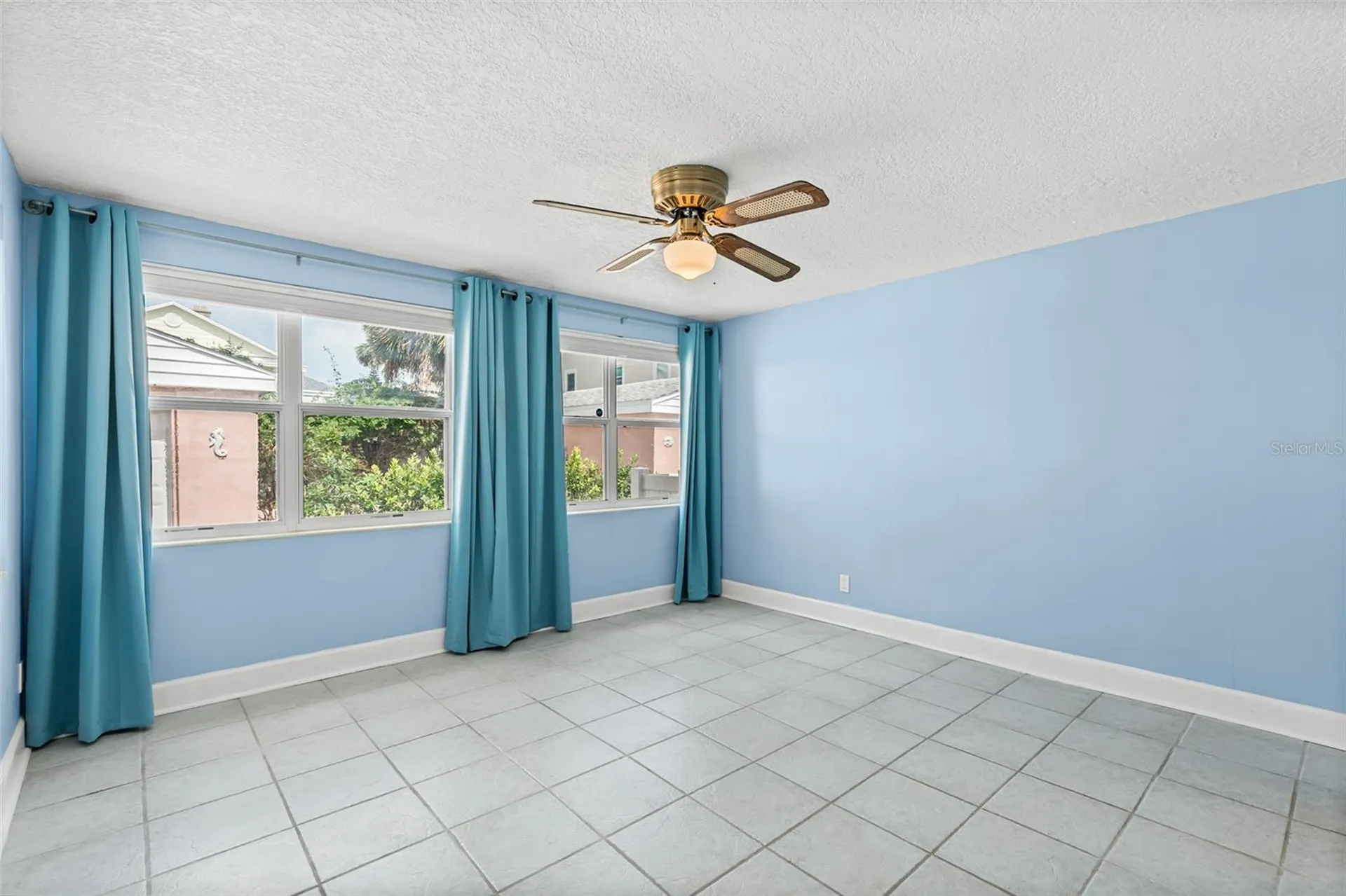 517 Revilo Boulevard Daytona Beach FL 32118