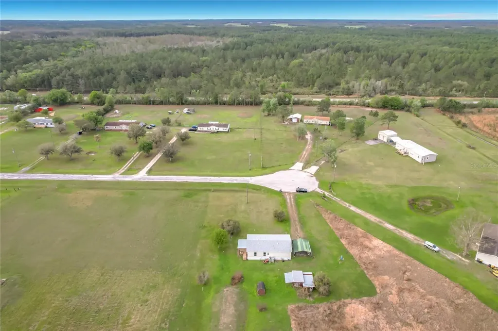 4433 Roundup Drive Polk City FL 33868