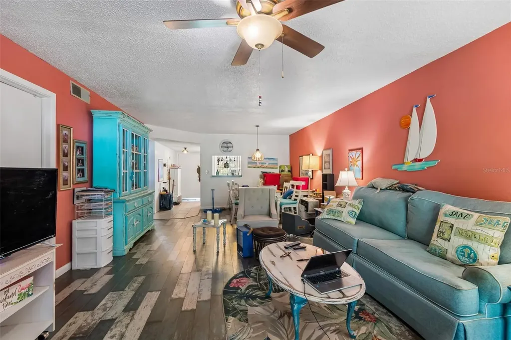 865 Virginia Court Dunedin FL 34698