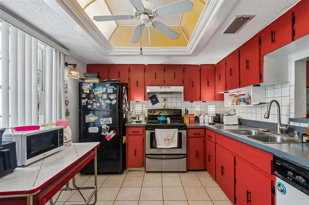 865 Virginia Court Dunedin FL 34698