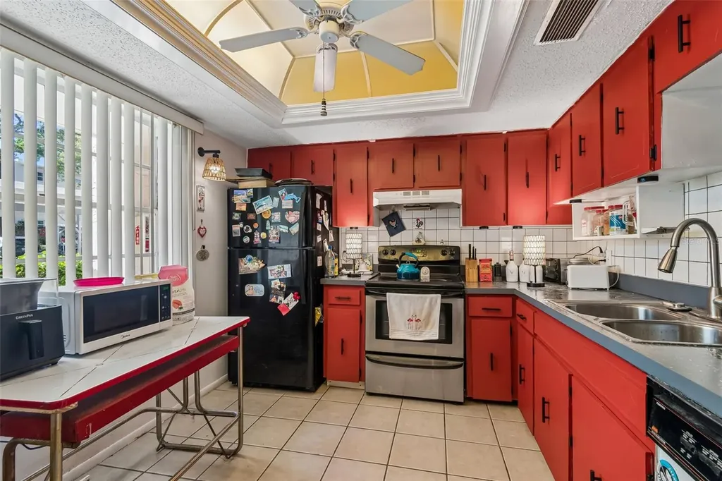 865 Virginia Court Dunedin FL 34698
