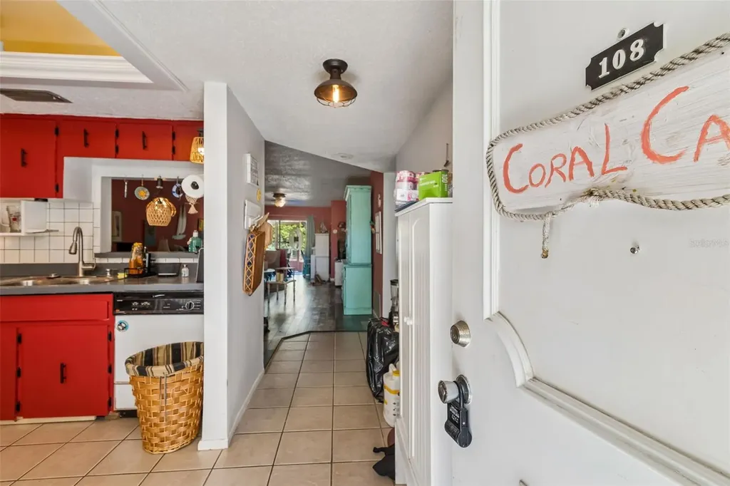 865 Virginia Court Dunedin FL 34698