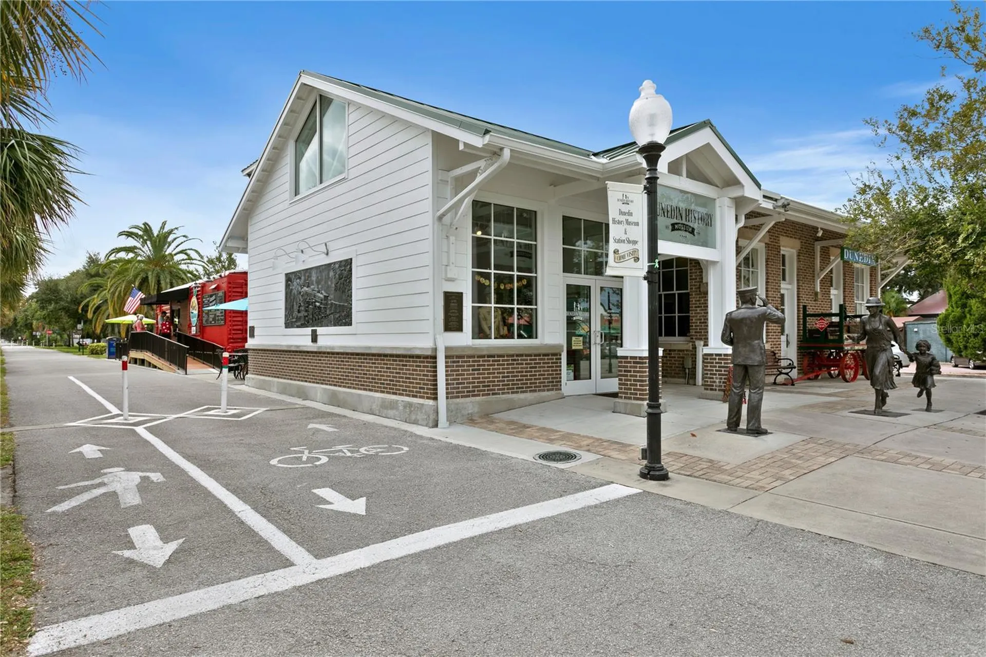 865 Virginia Court Dunedin FL 34698
