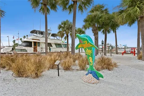 865 Virginia Court Dunedin FL 34698