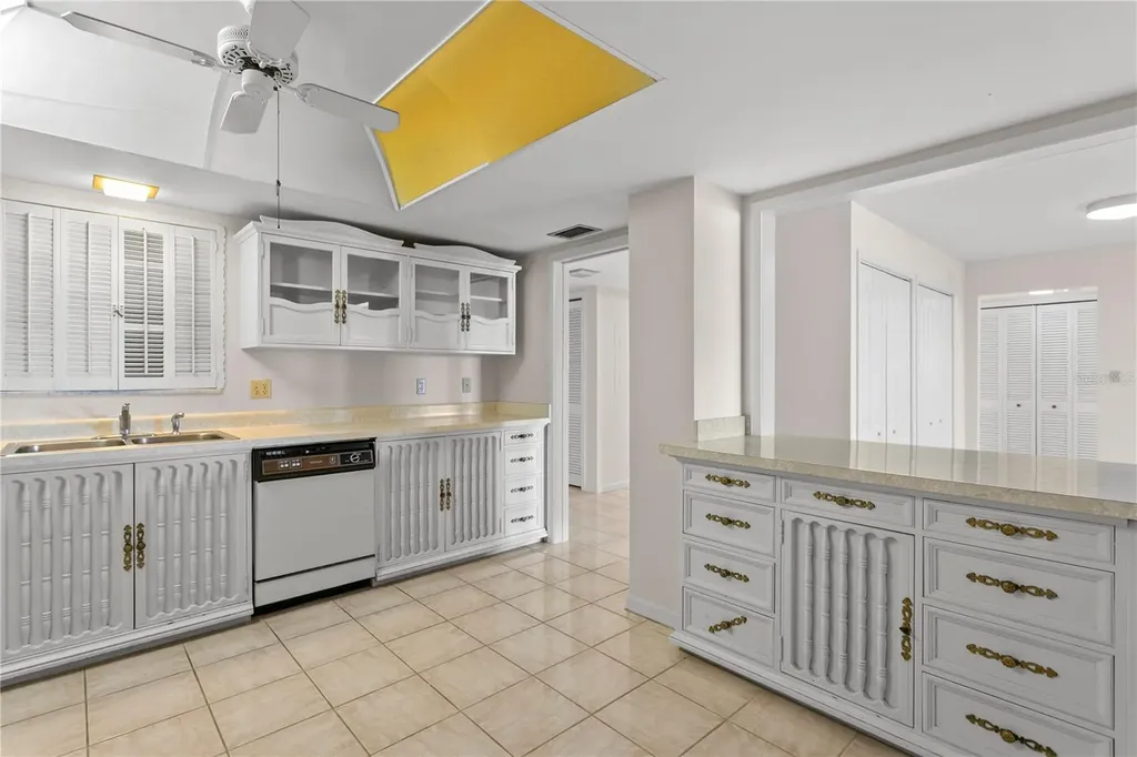 5200 Brittany Drive S St Petersburg FL 33715