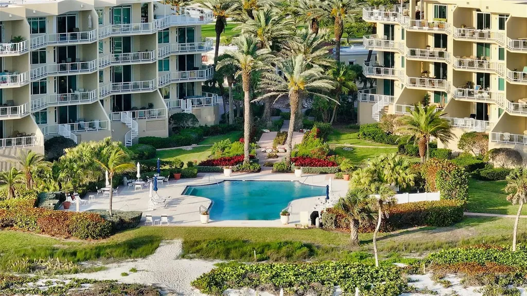 2185 Gulf Of Mexico Drive Longboat Key FL 34228