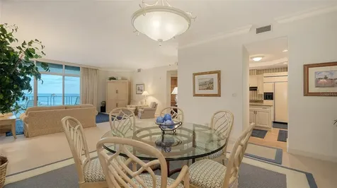 2185 Gulf Of Mexico Drive Longboat Key FL 34228