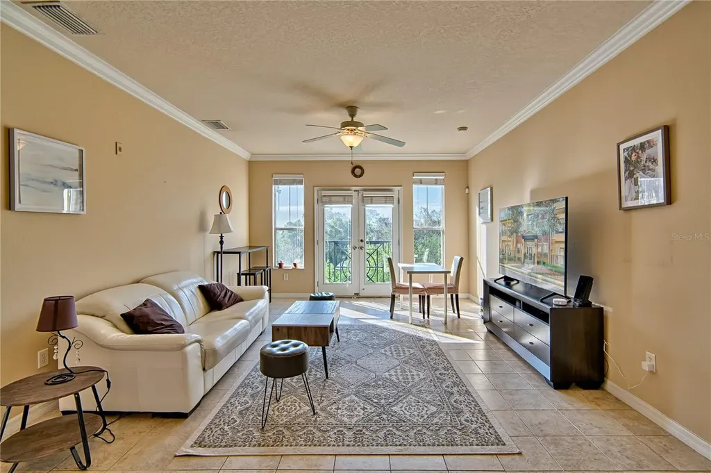1185 SW 9th Road Gainesville FL 32601